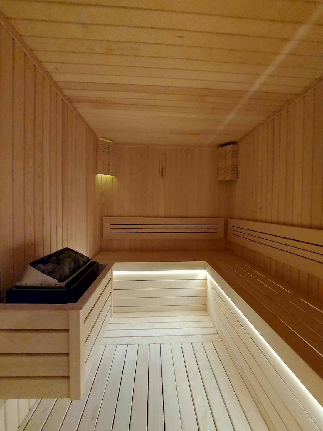 Sauna installation