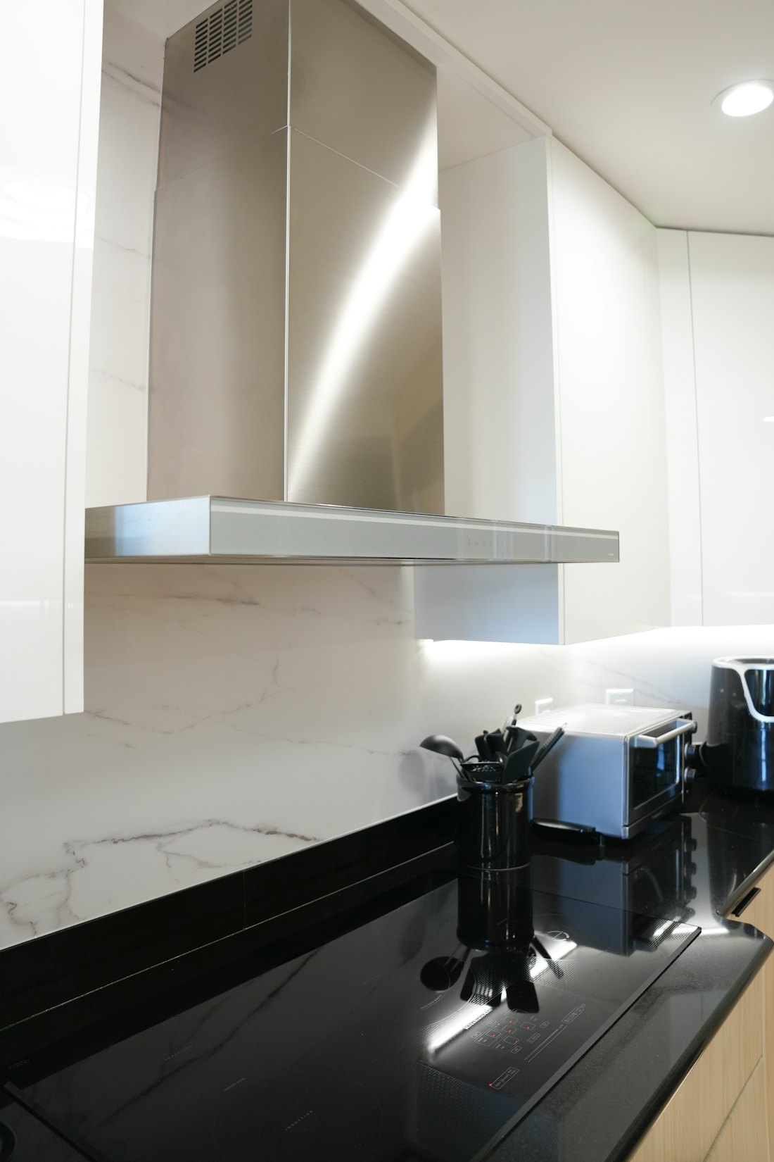 Stainless steel canopy range hood, 900mm